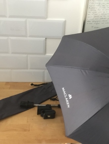 Deštník/slunečník - šedý